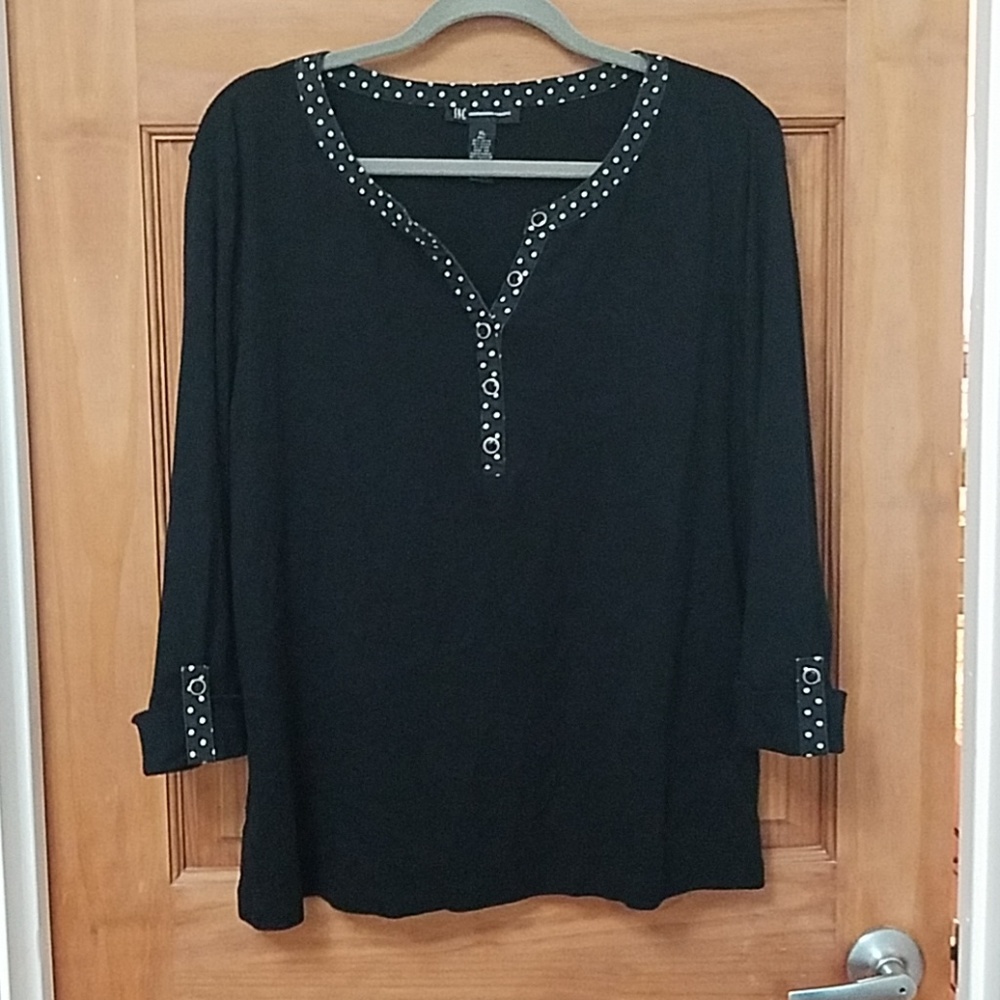 Inc. Black top